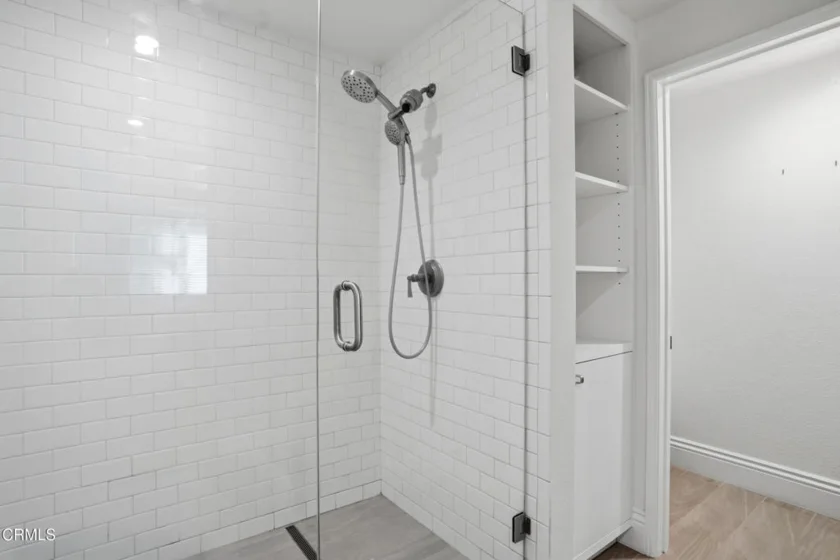 629 Traction Avenue #105 photo 11