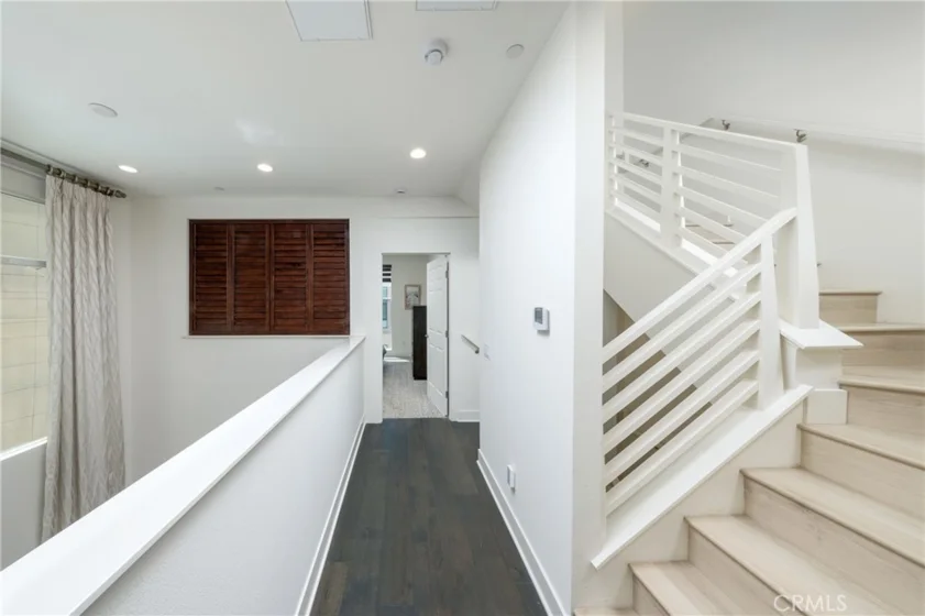 1675 Grand View photo 17