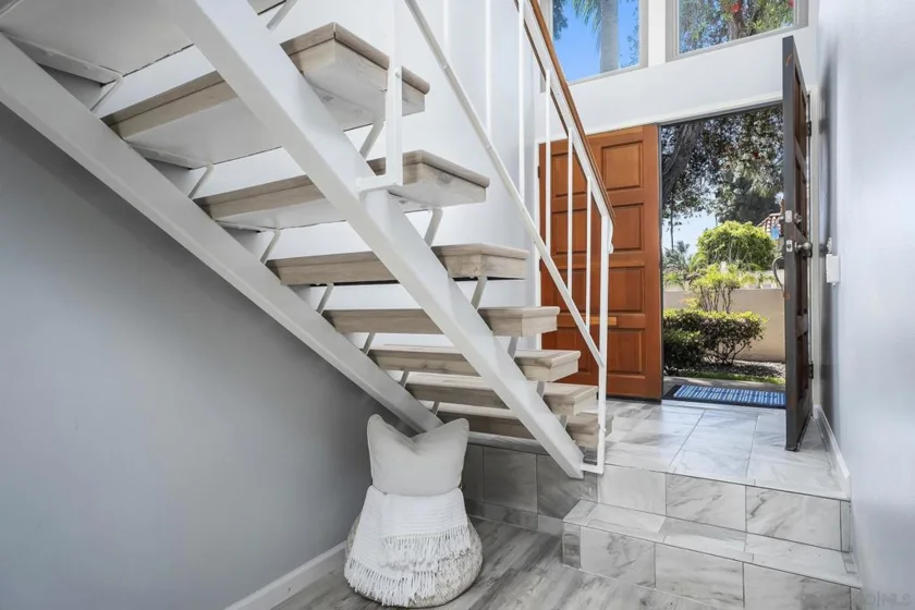 4242 Loma Riviera photo 53