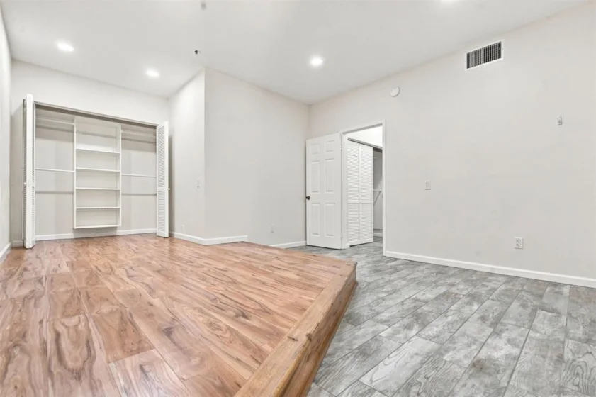 5845 Friars Road #1110 photo 31