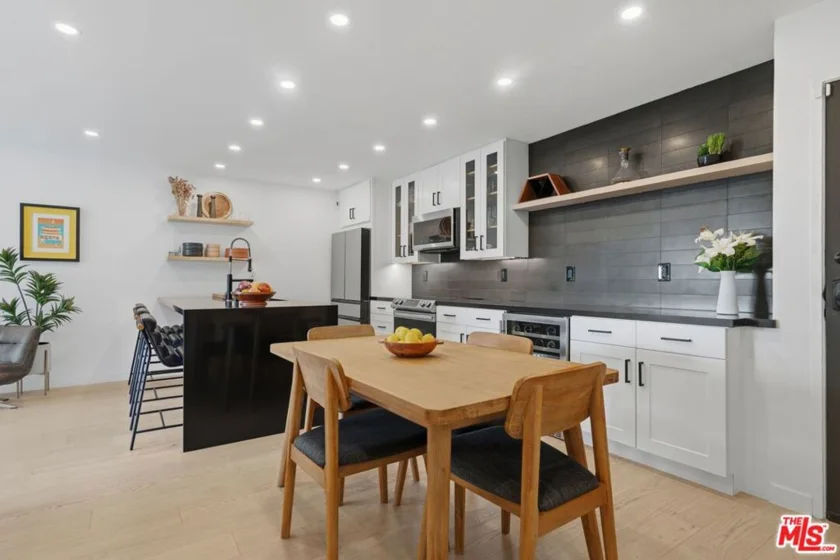 1230 Horn Avenue #305 photo 12
