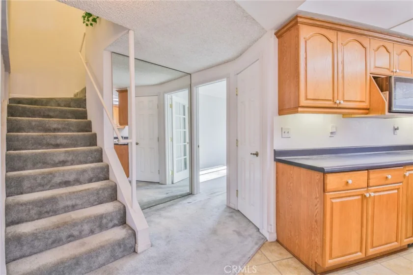 10406 Carlyle Court photo 4