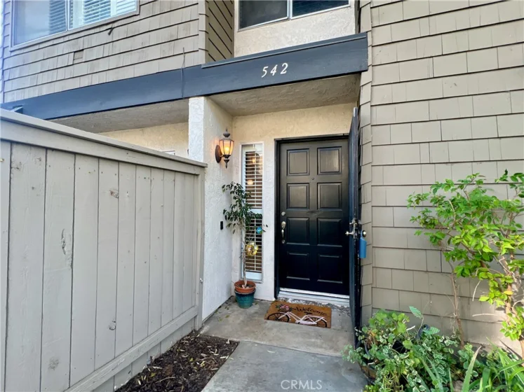 542 W Dunton #29 photo 3