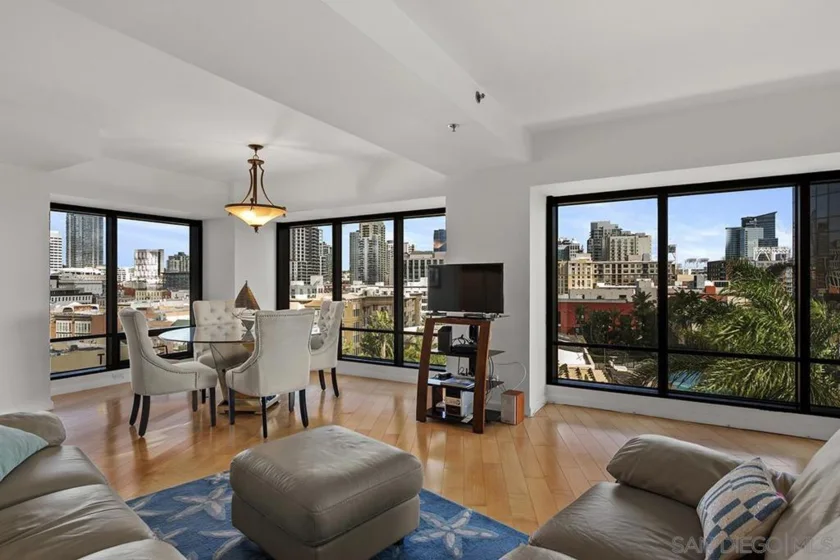100 Harbor Drive #906 photo 2