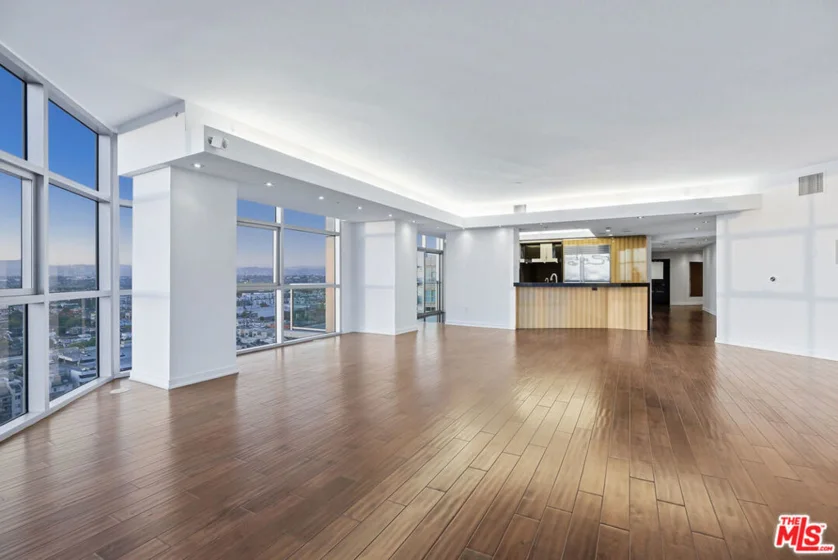 13700 Marina Pointe Drive #1903 photo 12