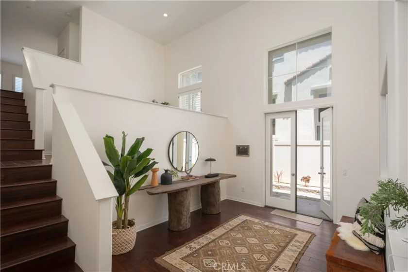 375 W Linden Drive photo 5