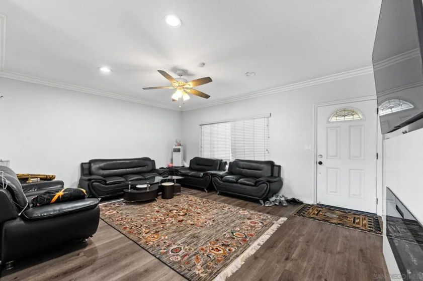 1000 Estes Street #31 photo 19