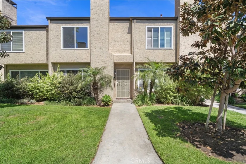 10814 Rexbon Court photo 1