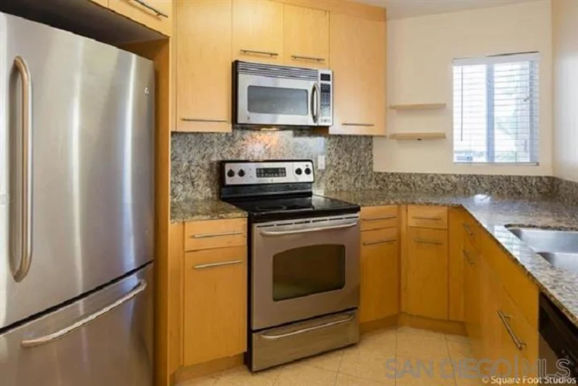 7405 Charmant Drive #1911 photo 19