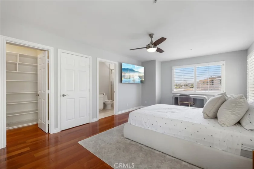 1511 Buena #101 photo 7