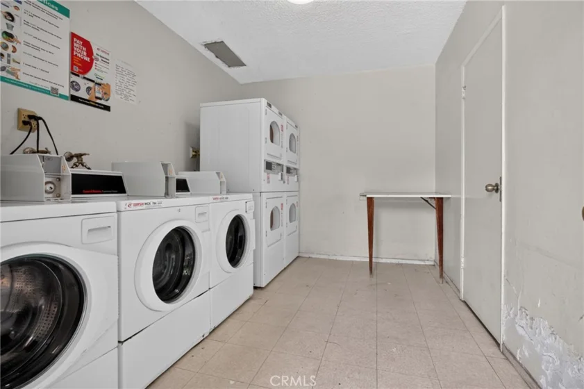 8355 Willis Avenue #18 photo 30