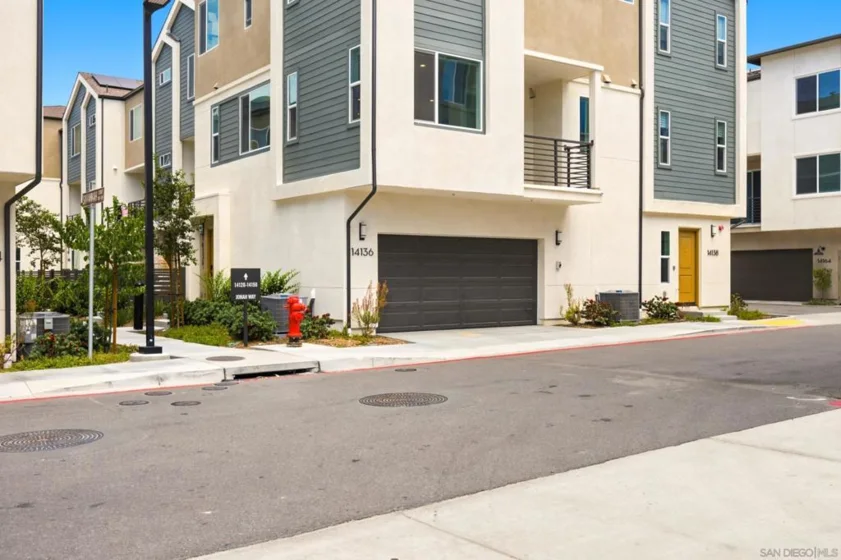 14136 Jonah Way photo 20