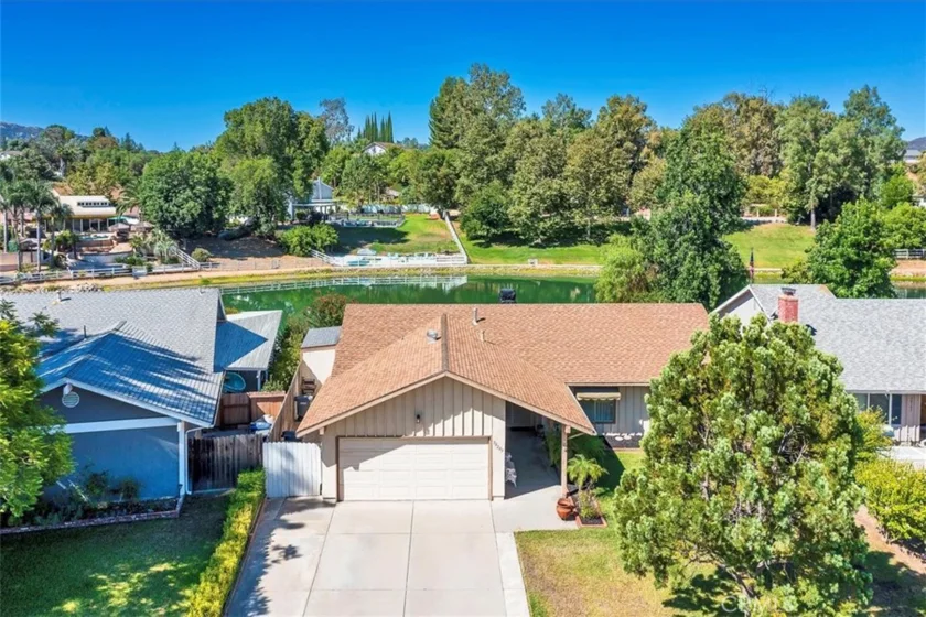 30209 Mira Loma Drive photo