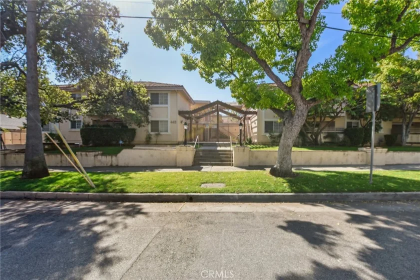 449 N Catalina Avenue #207 photo 1