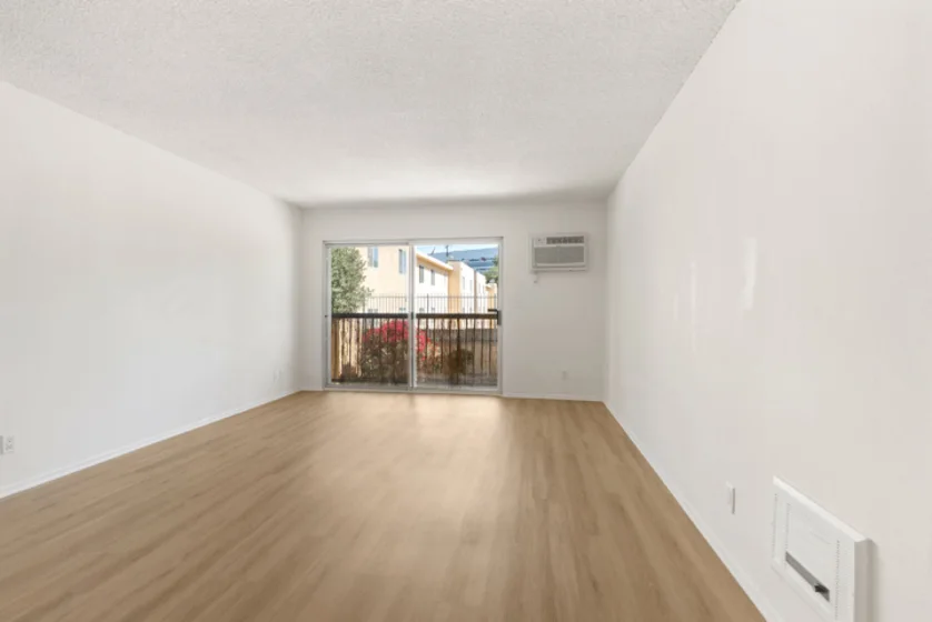 18307 Burbank Boulevard #118 photo 13