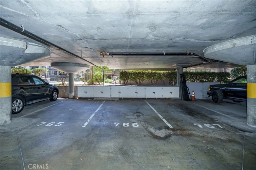 5116 N Marina Pacifica photo 23