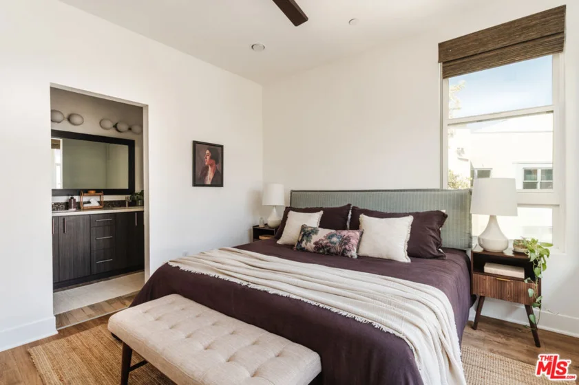 2753 Waverly Drive #601 photo 17