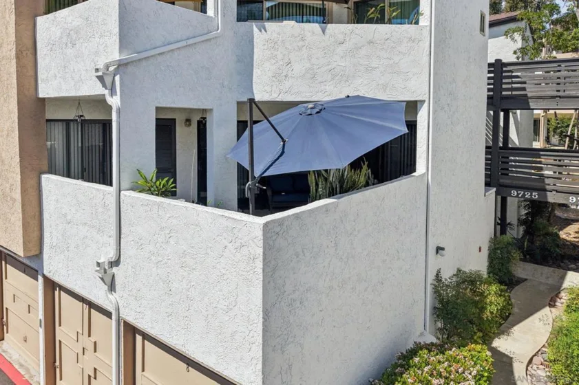 9725 Mesa Spring #177 photo 23