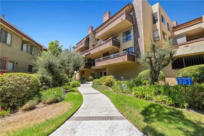 444 Piedmont Avenue #216 photo 31