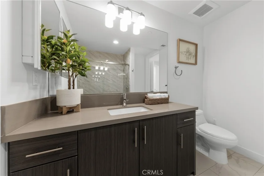 168 S Monterey Street #506 photo 20
