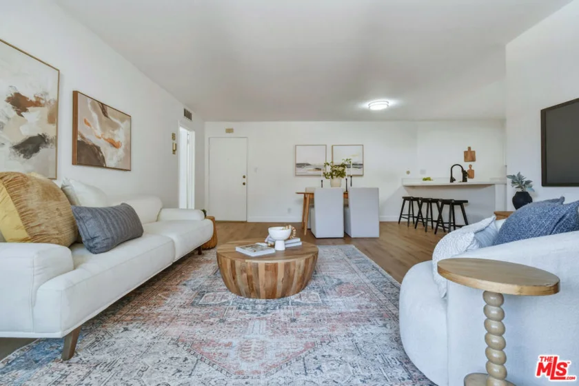 5403 Newcastle Avenue #19 photo 16