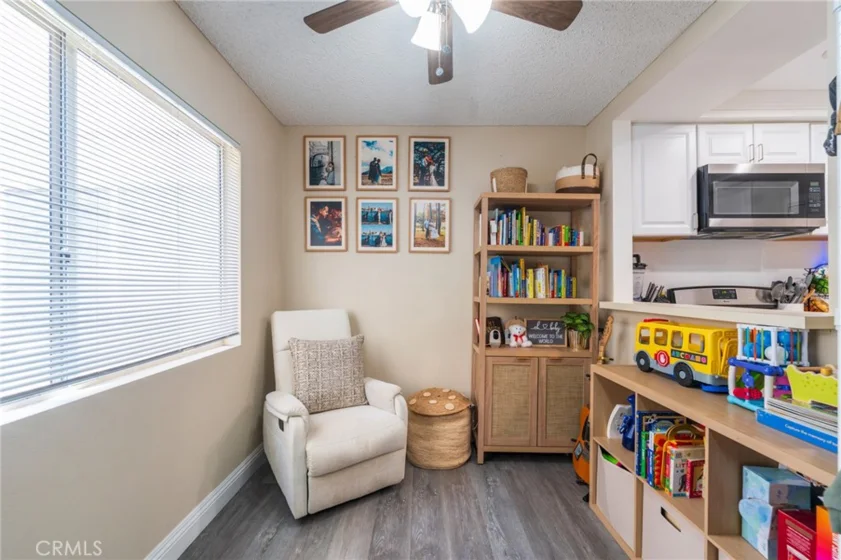 628 Daisy Avenue #225 photo 5