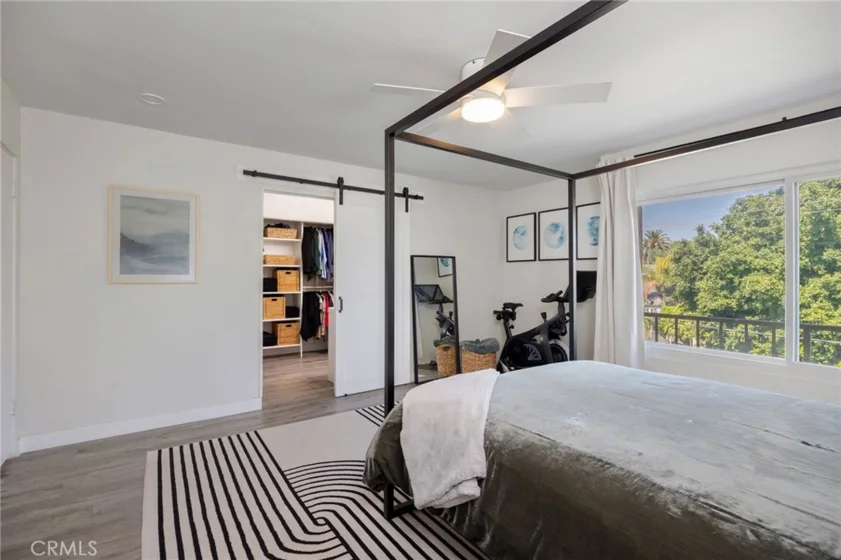 100 Loma Avenue #404 photo 15