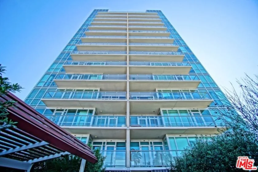 3785 Wilshire Boulevard #2010 photo 7