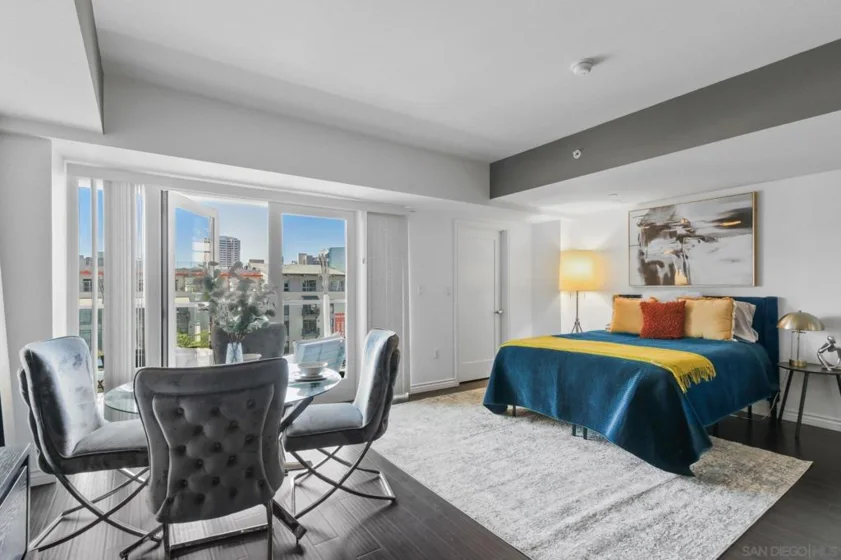 875 G Street #512 photo 15