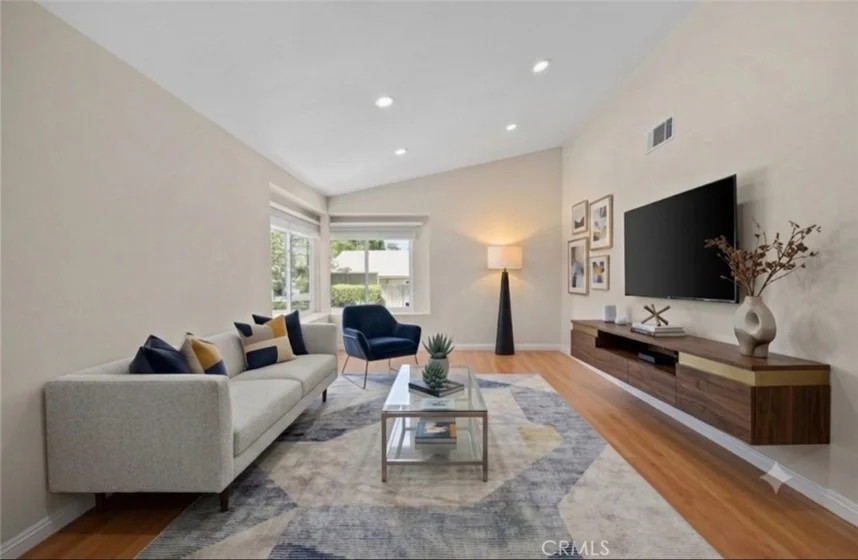 14071 Fenton Lane photo 4