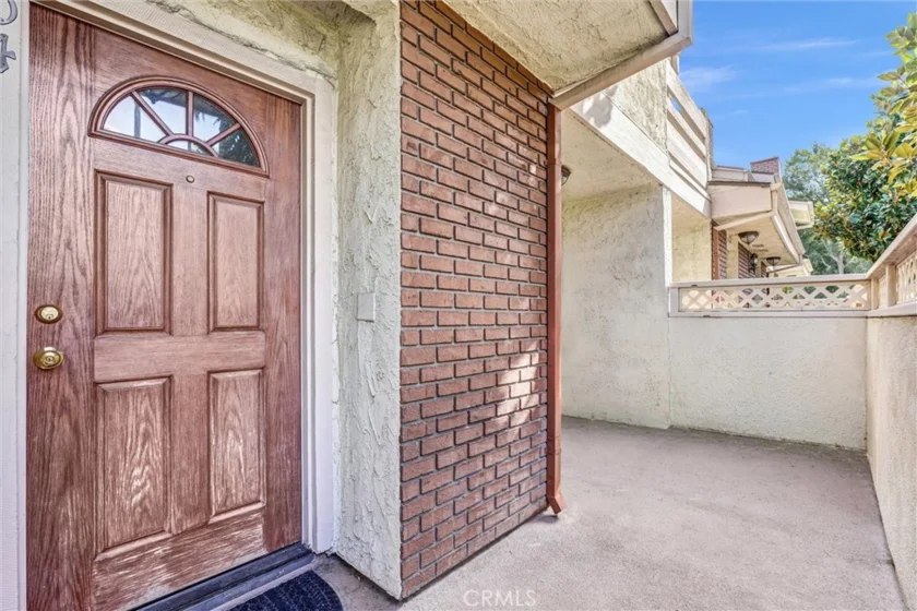 19451 Sherman Way #504 photo 4