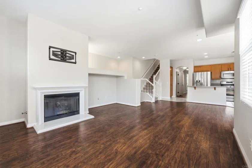1355 Sky Ridge Court photo 3