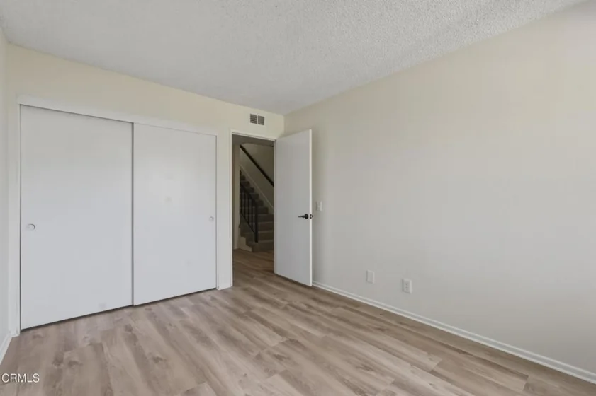 1776 Palisades Drive photo 3