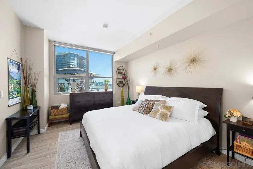 253 10th Avenue #908 photo 17