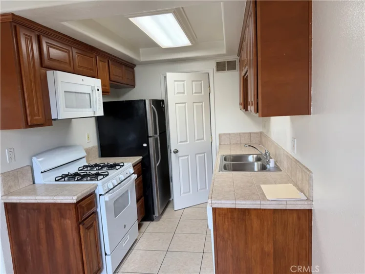 1509 Stanley #108 photo 5