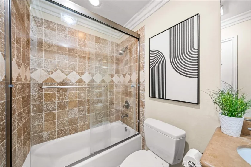 4211 Arch #203 photo 26