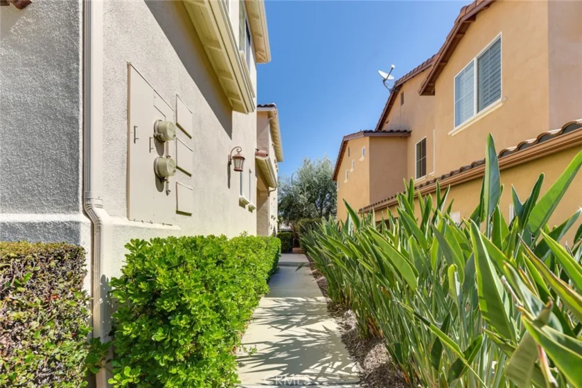 8906 Cuyamaca photo 24