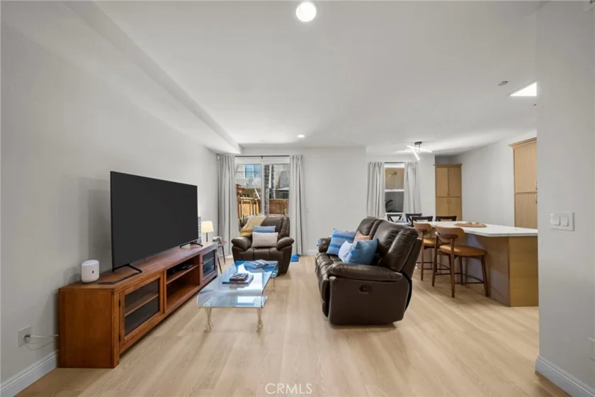 7132 Farralone #205 photo 6
