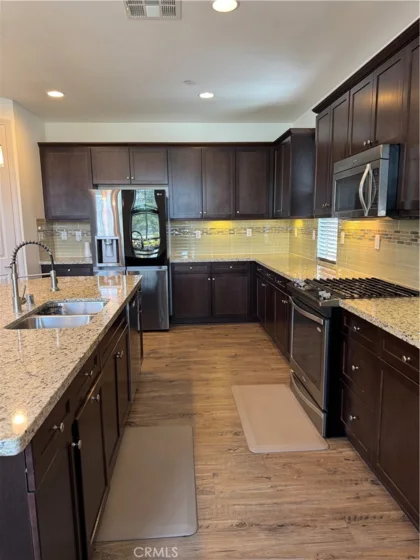 1391 Clementine Way photo 23