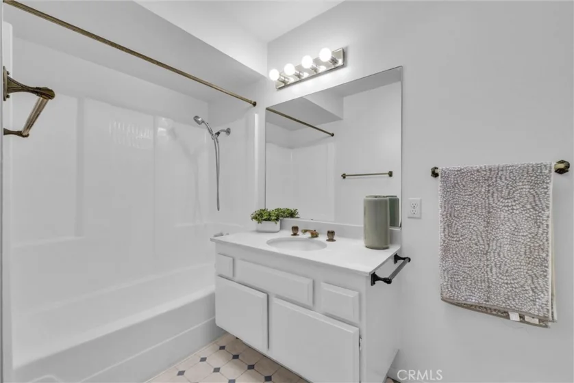 9766 Verde Mar Drive photo 6