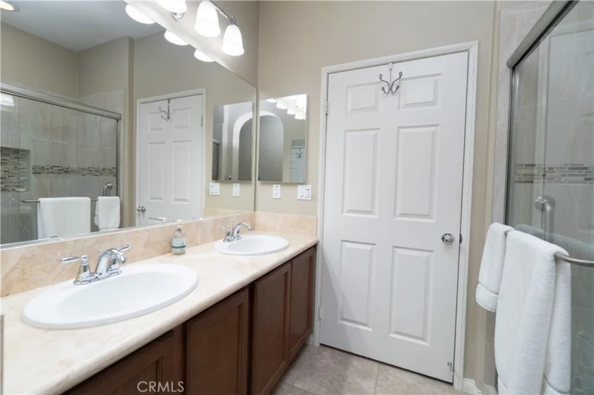 4332 Junction photo 46