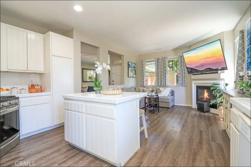 10 Bluff Cove photo 14