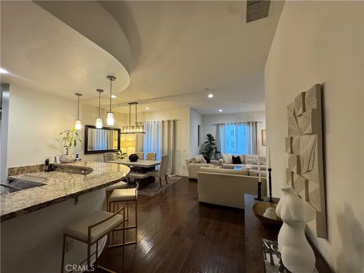 21 Gramercy #218 photo 2