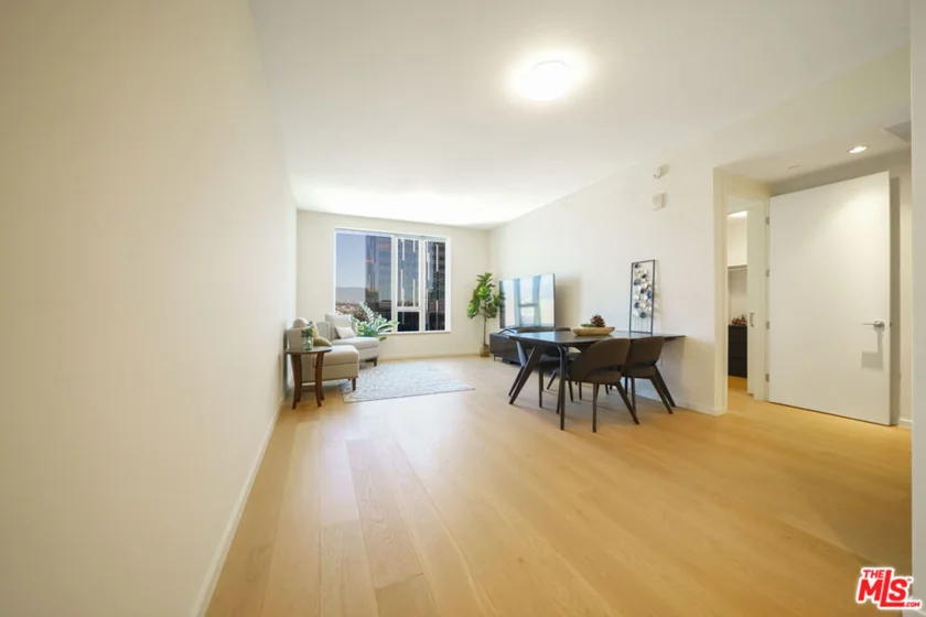 889 Francisco Street #2610 photo 17