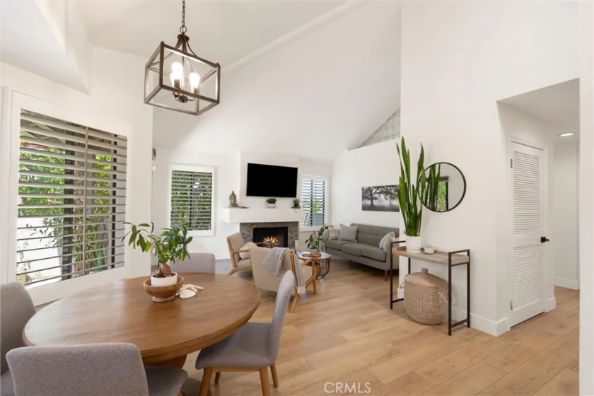 4782 Tiara #203 photo 11