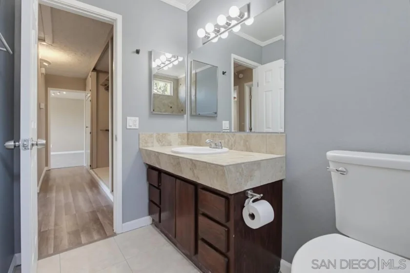 1626 Rue De Valle photo 20