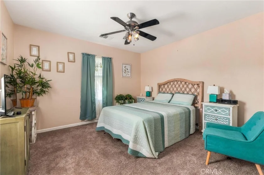 4304 Owens photo 22