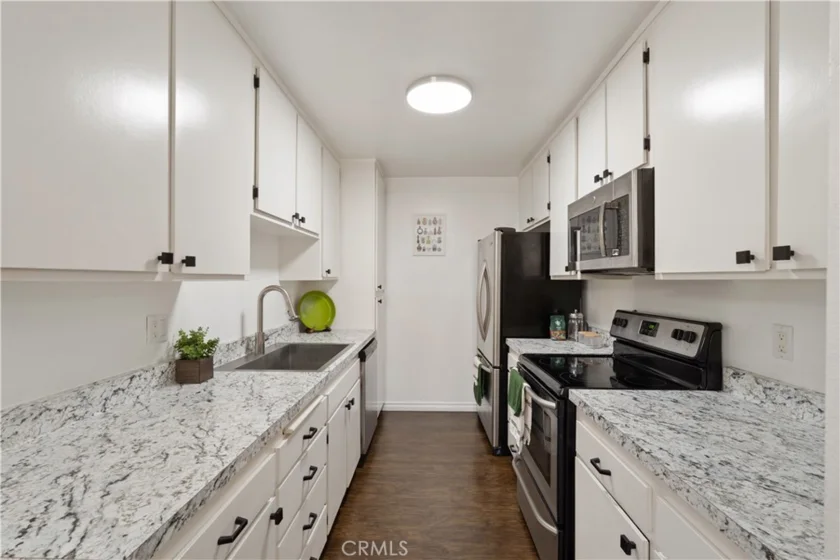3565 Linden Avenue #141 photo 22