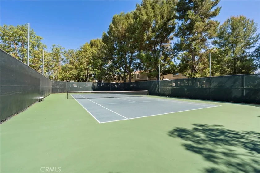22262 Summit Hill photo 43