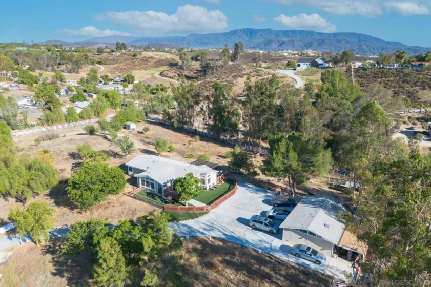 35205 Calle Nopal photo 7
